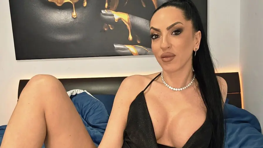 View more of AmberArtemis