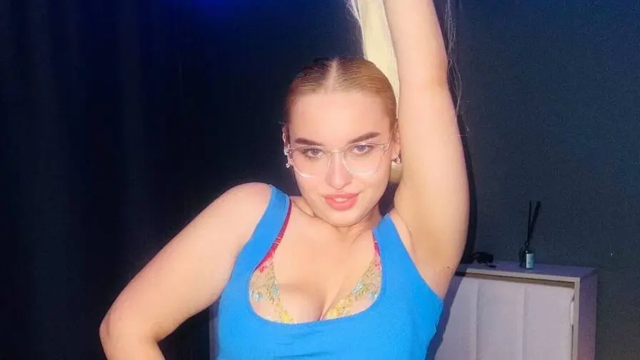View more of AngelaRobin