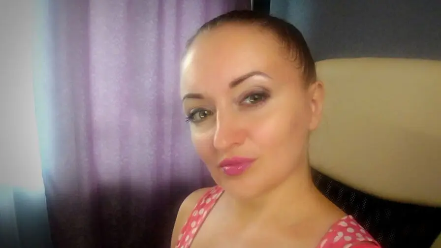 View more of BettyAndrieu