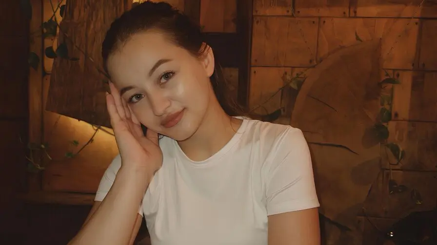 View more of DenisseSkutnik