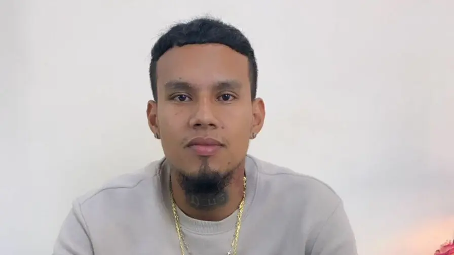 View more of KaduVentri