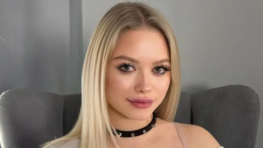 View more of KaylaaMoon