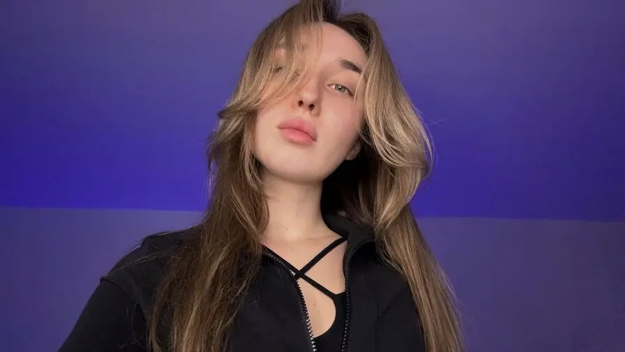 View more of LinaYani
