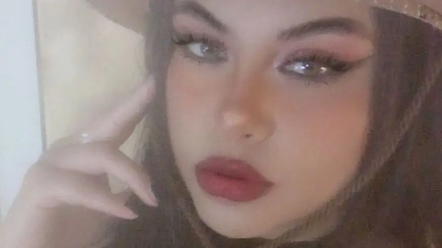 View more of LucianaRous