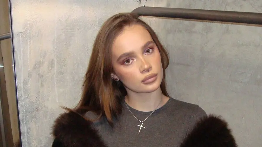 View more of MagdaleneLoe