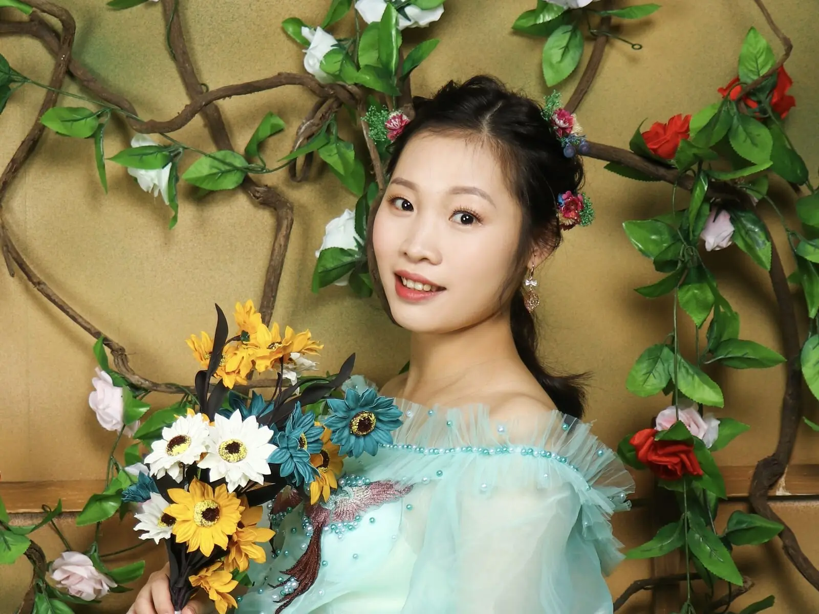 View more of MaryClinton