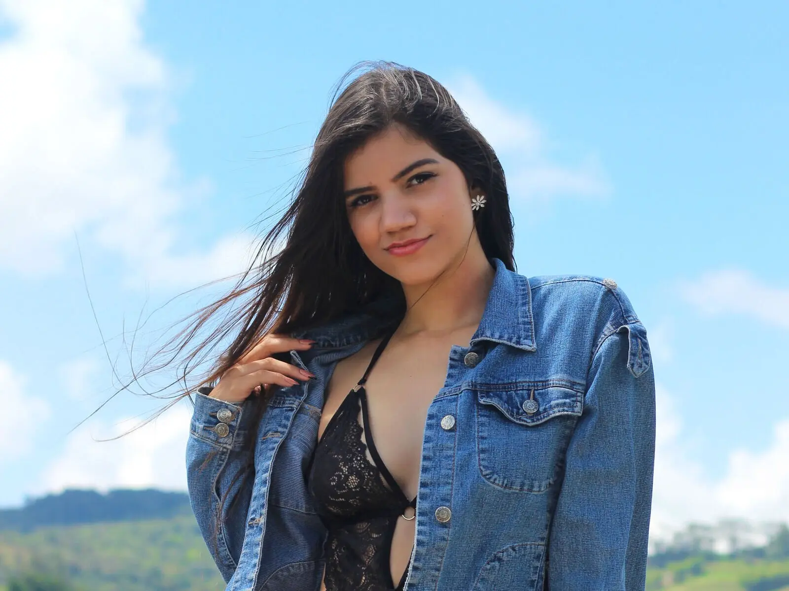 View more of MiaHammings