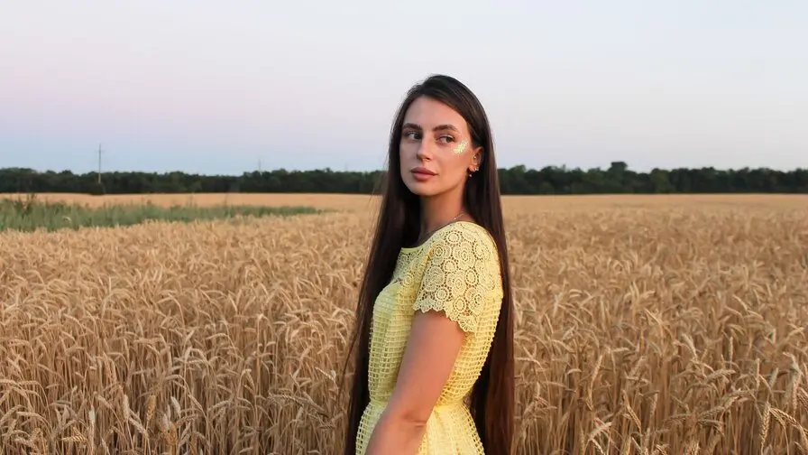 View more of MiaMihu