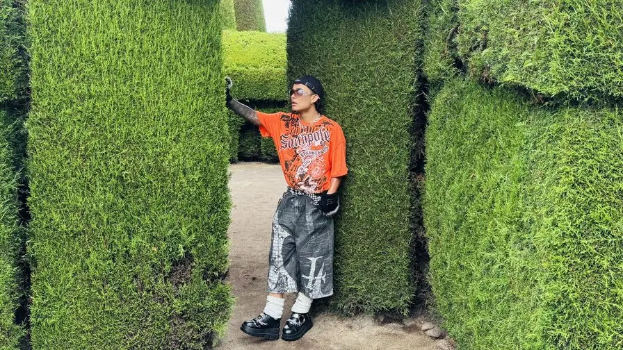 View more of OliverGirat