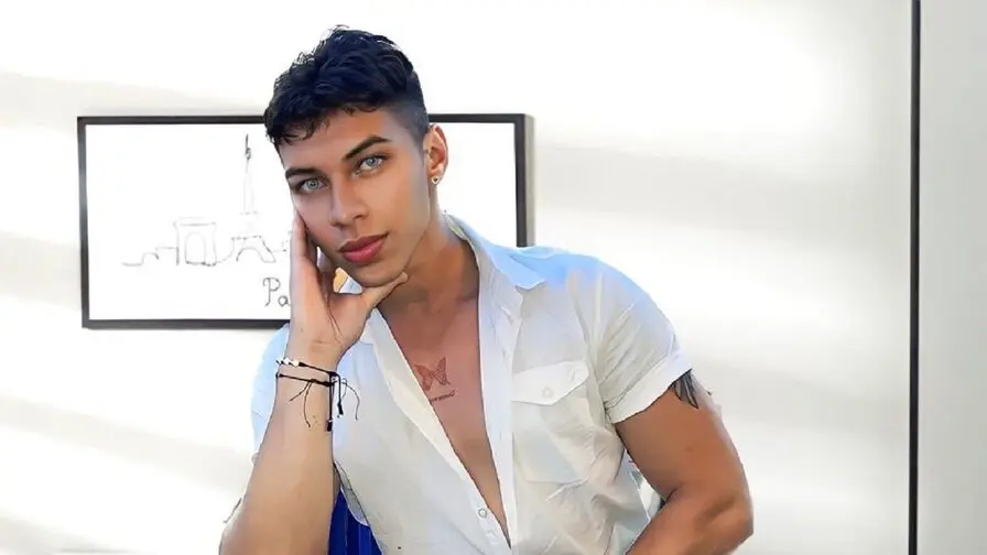 View more of SammaelSmith