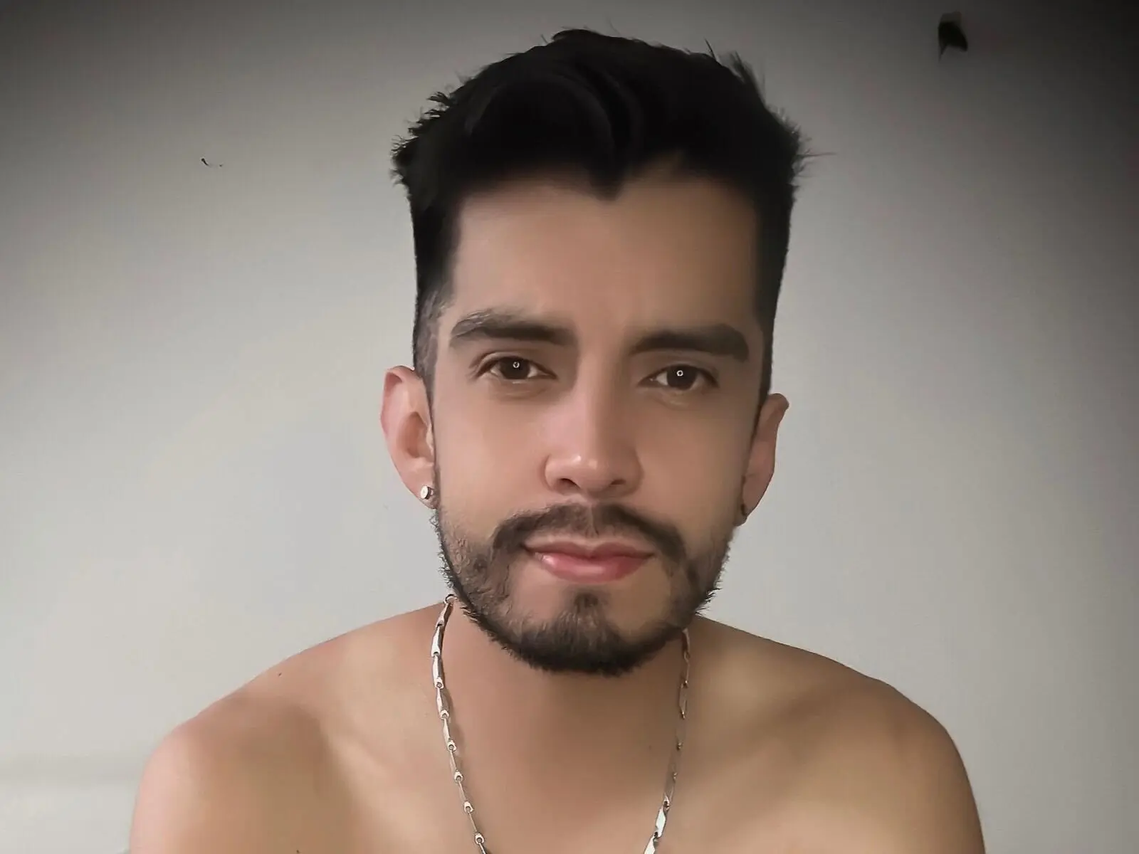 View more of SimonCollins