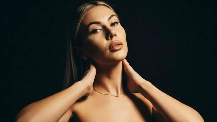 View more of TheaSiena