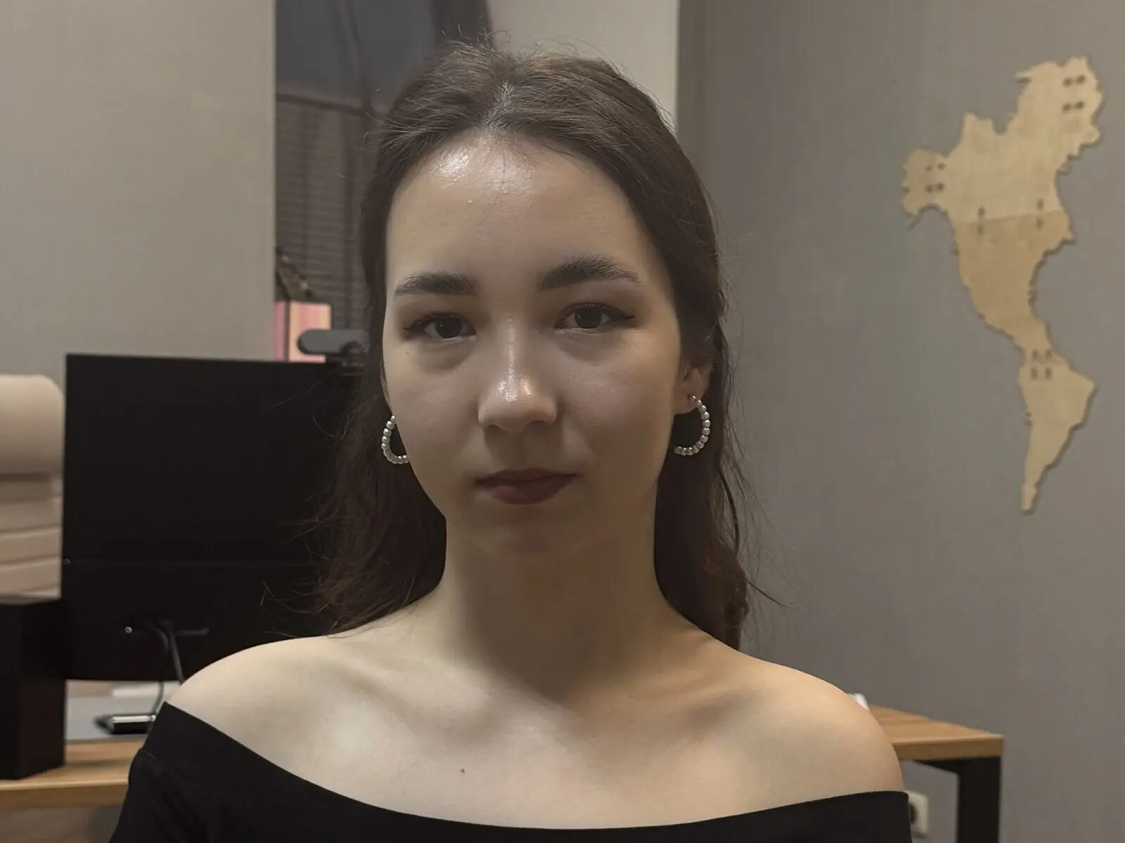 View more of VallFox