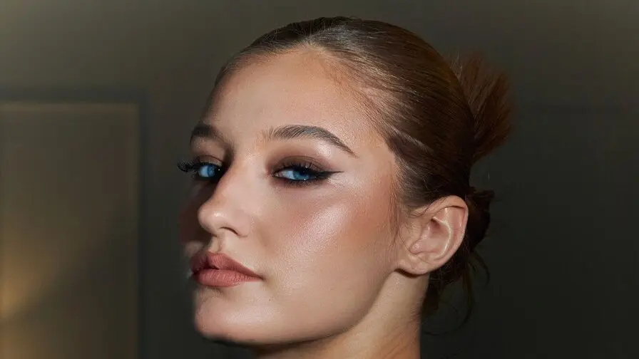 View more of VerniaGrenon