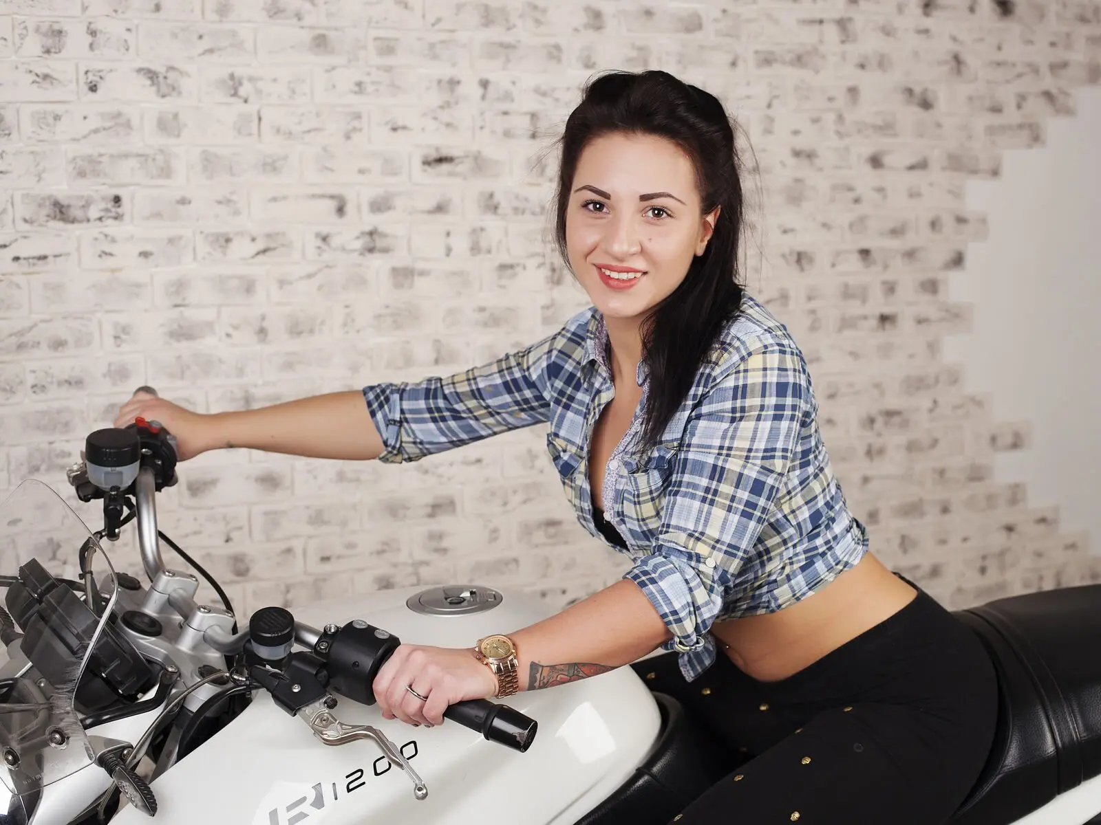 View more of WildCharliy